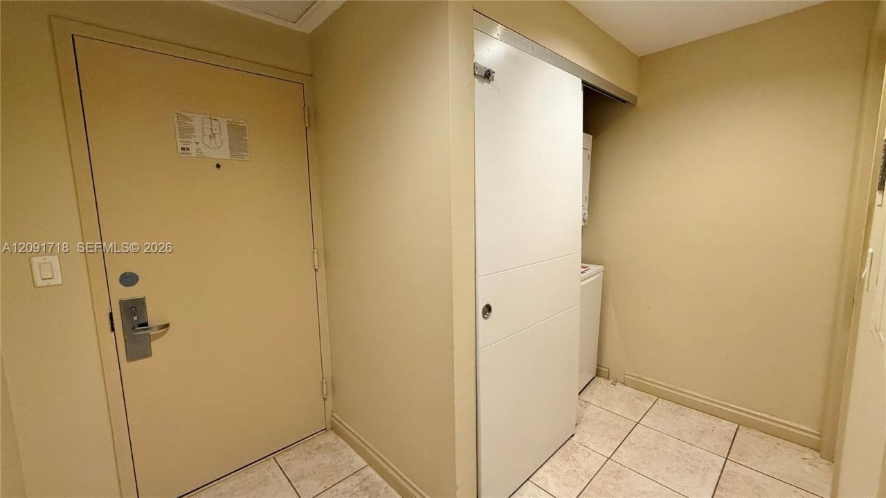 17375 Collins Ave , Unit 2607, Sunny Isles Beach, FL 33160 Photo