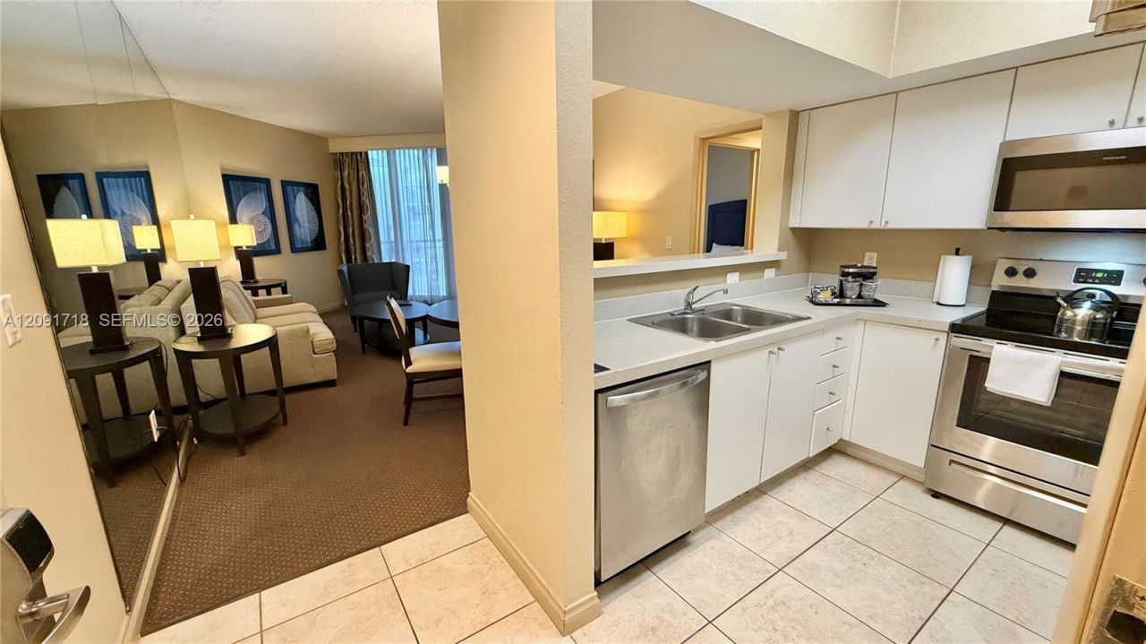 17375 Collins Ave , Unit 2607, Sunny Isles Beach, FL 33160 Photo