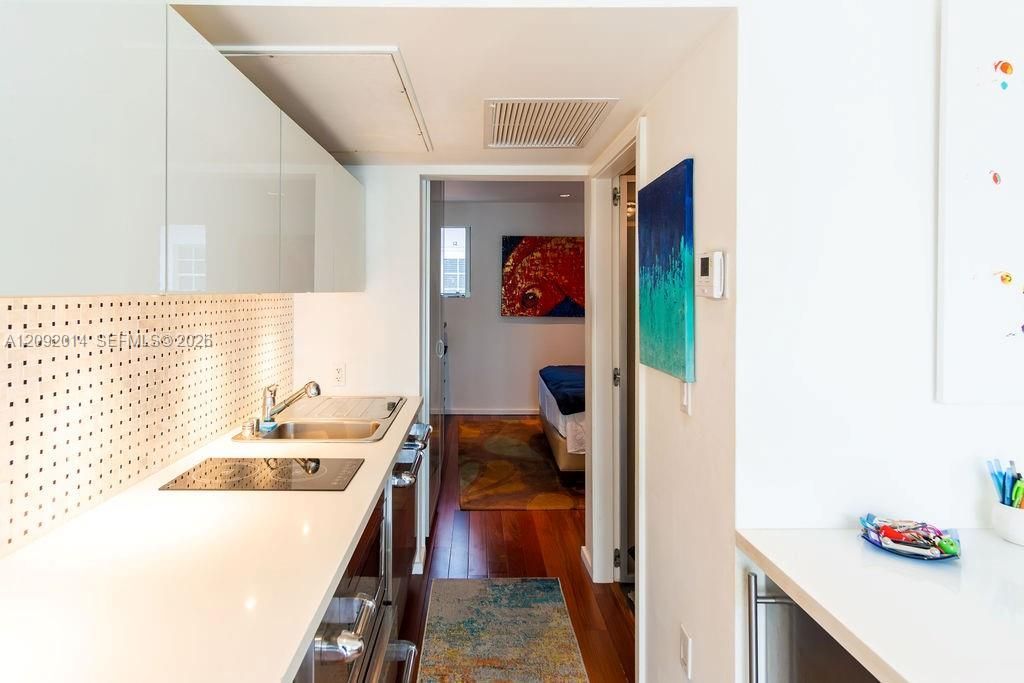 1601 West Ave , Unit 209, Miami Beach, FL 33139 Photo