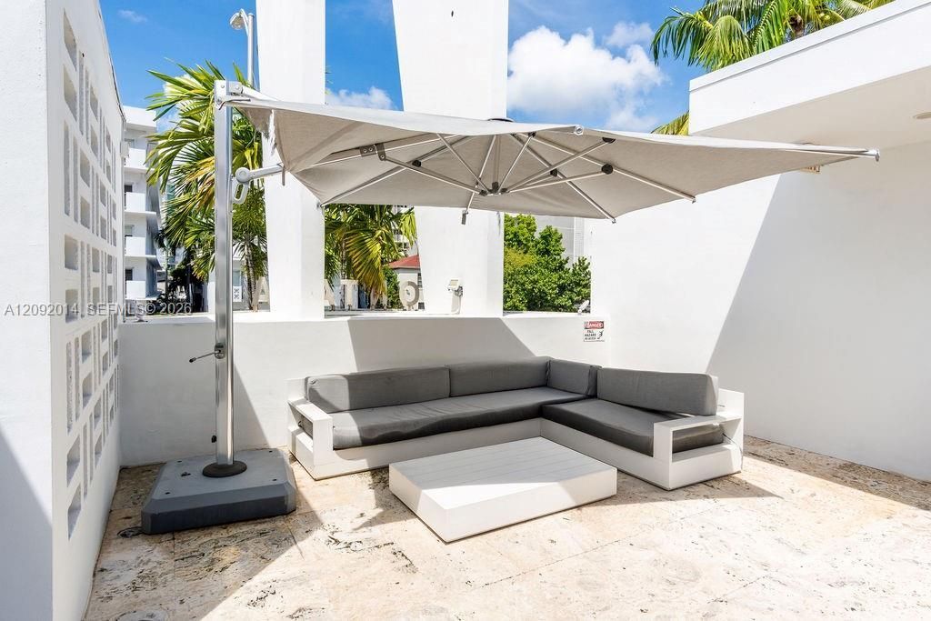 1601 West Ave , Unit 209, Miami Beach, FL 33139 Photo