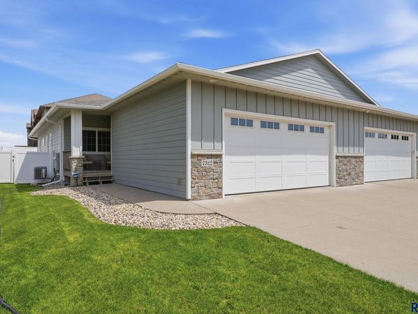 7312 S Audie Ave, Sioux Falls, SD 57108