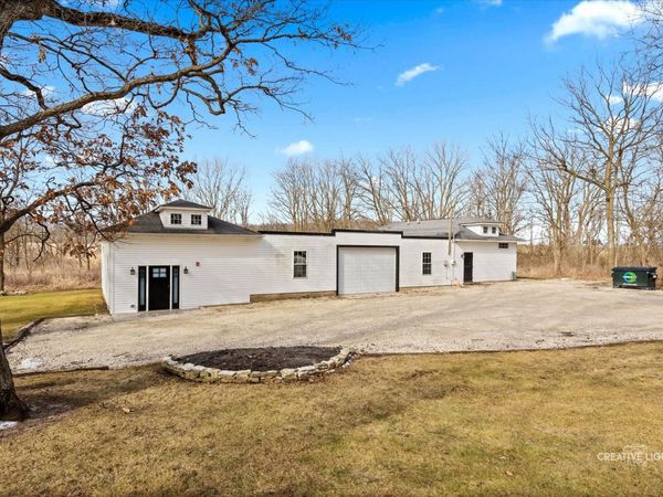 502 W Reader Street , Elburn, IL 60119