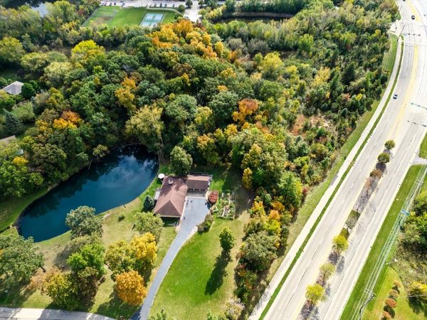 21041-51 N Quentin Road , Lake Zurich, IL 60047