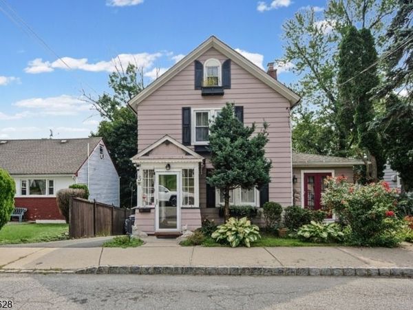 34 E Munson Ave, Dover, NJ 07801