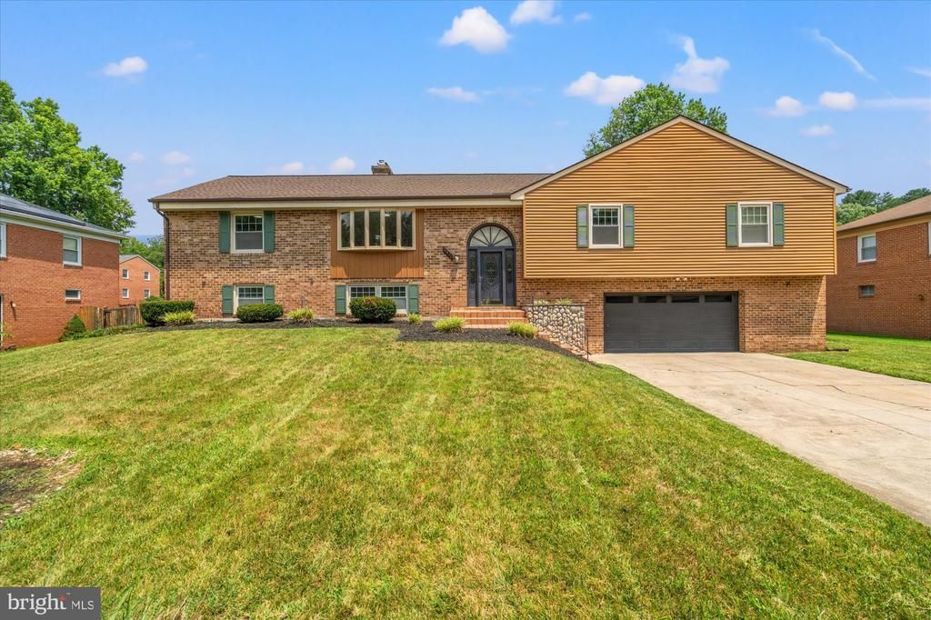 11400 DUNDEE DRIVE , BOWIE, MD 20721