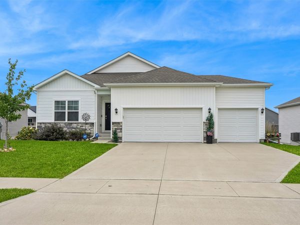 3207 NW 25th Street , Ankeny, IA 50023