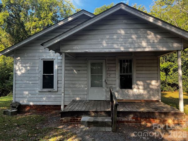 209 Berry Avenue, Albemarle, NC 28001