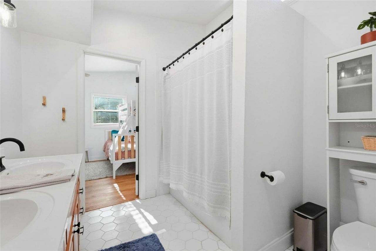 1132 Lena Lane , Sarasota, FL 34240 Photo