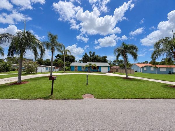 1681 5TH STREET , ENGLEWOOD, FL 34223