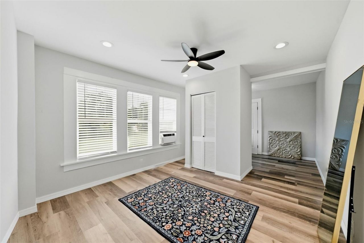 4105 18th Avenue S, Saint Petersburg, FL 33711 Photo