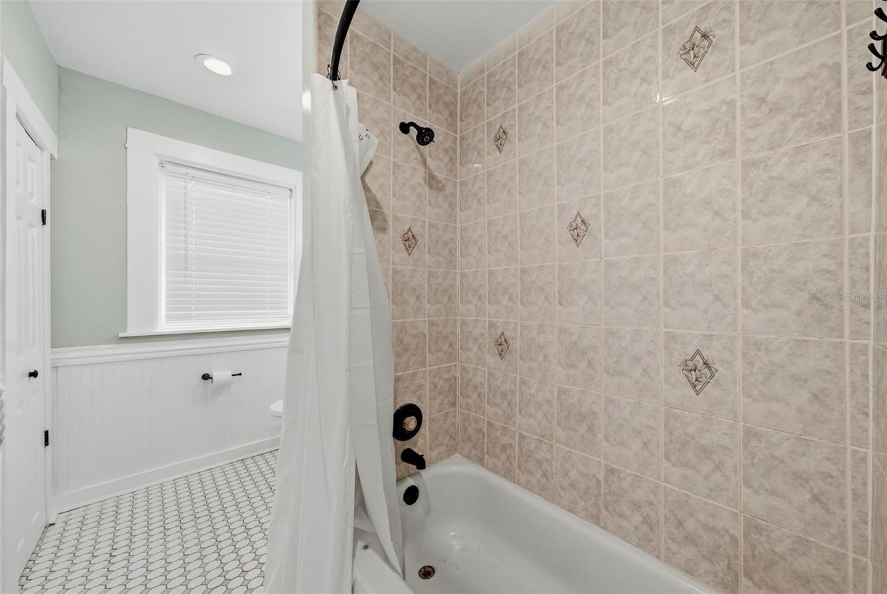 4105 18th Avenue S, Saint Petersburg, FL 33711 Photo