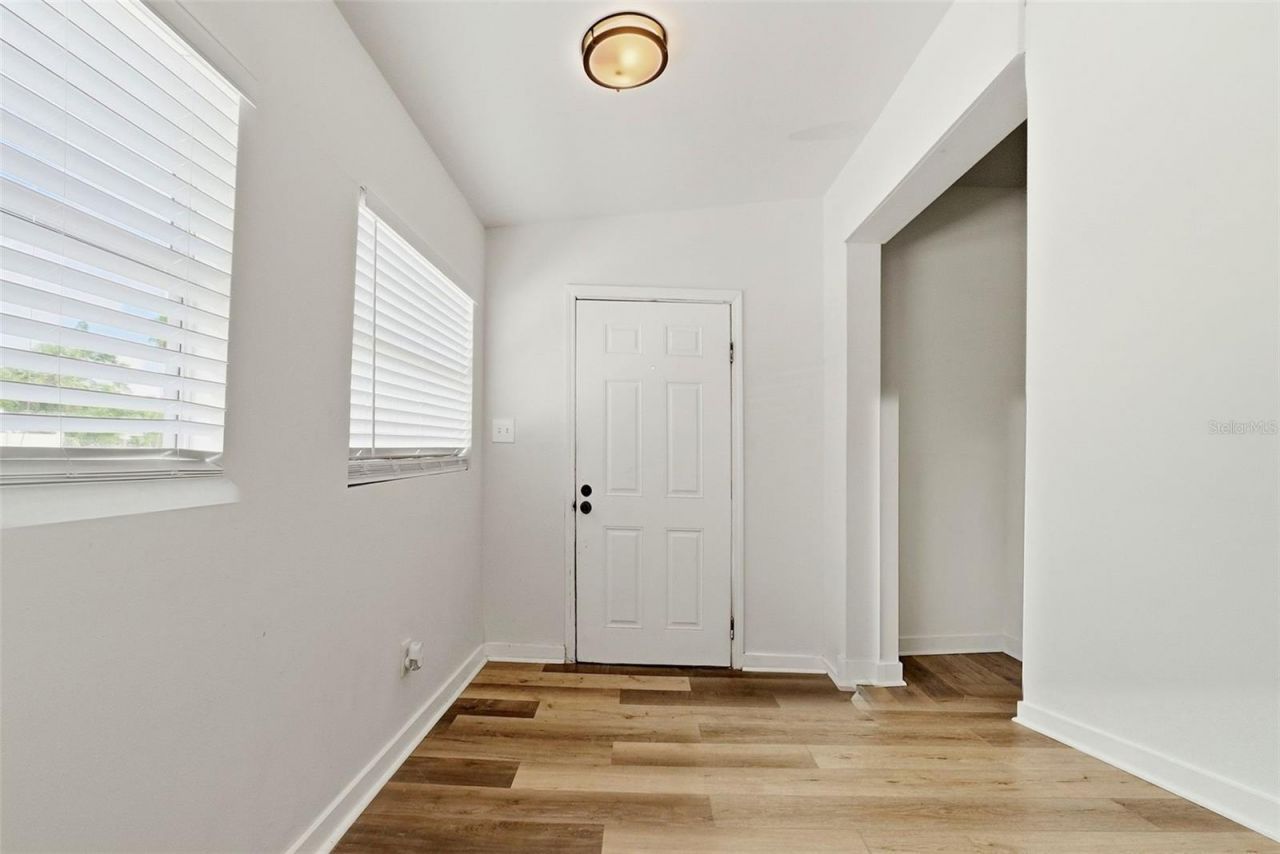 4105 18th Avenue S, Saint Petersburg, FL 33711 Photo
