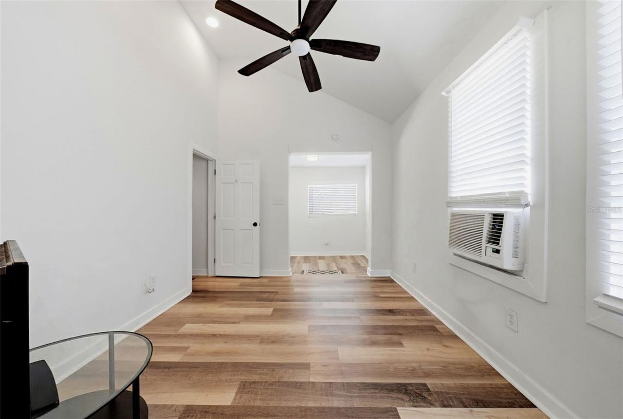 4105 18th Avenue S, Saint Petersburg, FL 33711 Photo