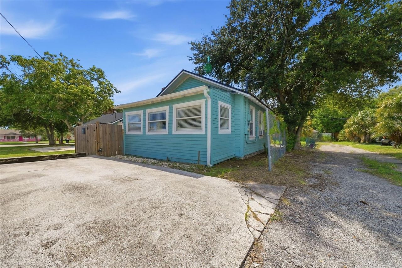 4105 18th Avenue S, Saint Petersburg, FL 33711 Photo