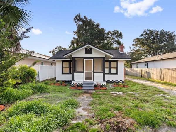 8705 N 13TH STREET , TAMPA, FL 33604