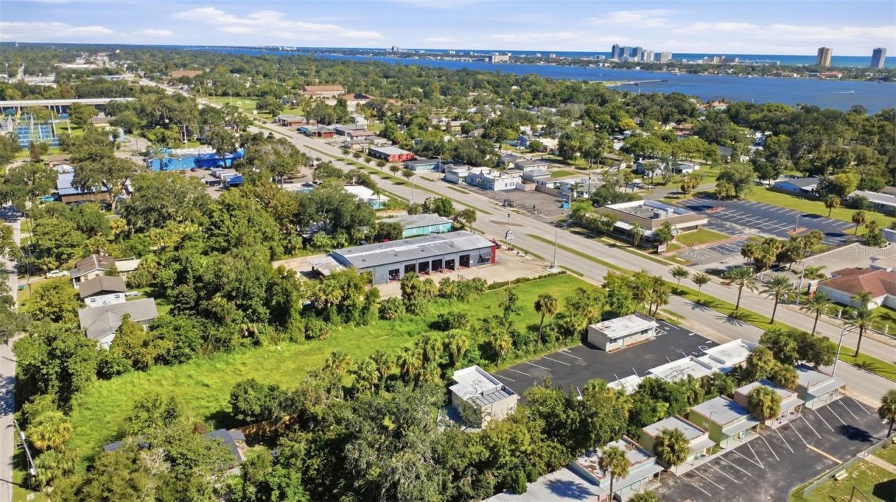 828 Ridgewood Avenue, Holly Hill, FL 32117 Photo