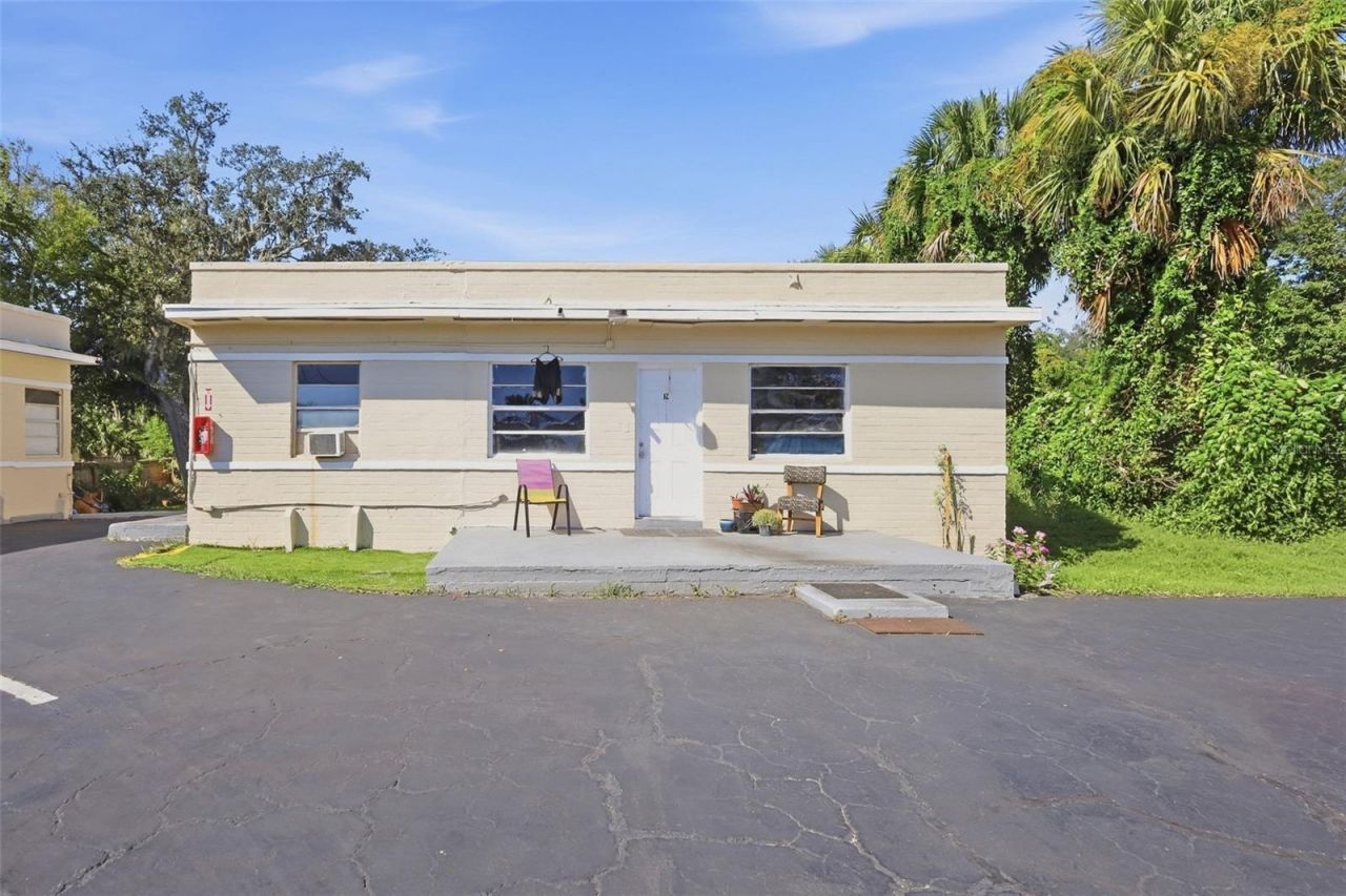 828 Ridgewood Avenue, Holly Hill, FL 32117 Photo