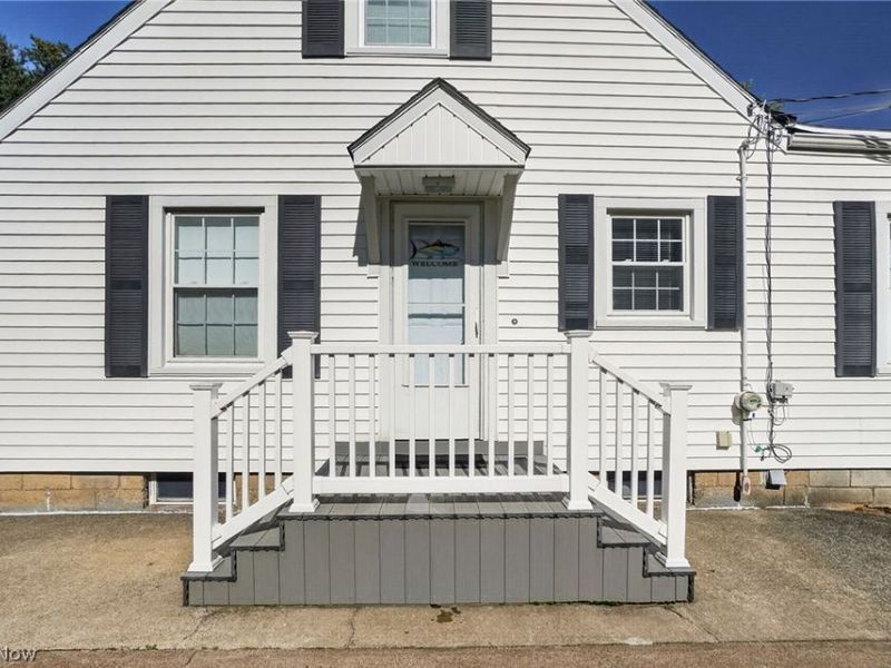 2825 E Center Street, Conneaut, OH 44030 Photo 4