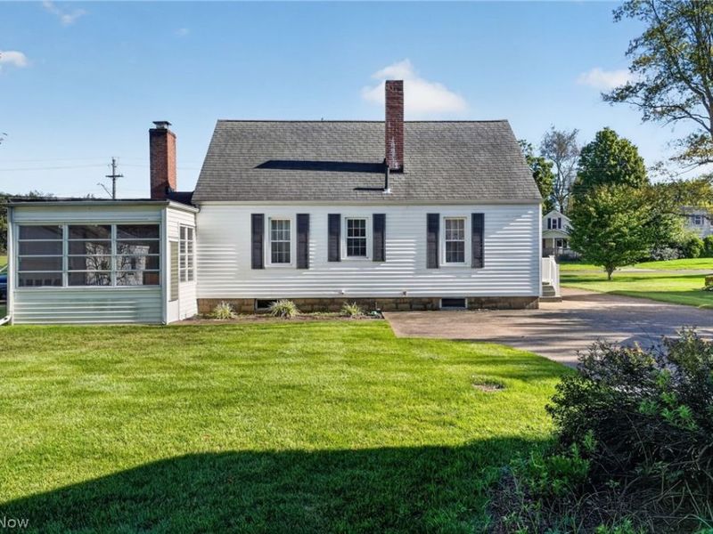 2825 E Center Street, Conneaut, OH 44030 Photo 6