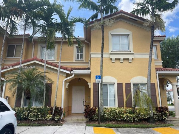 10760 NW 82nd Ter , Unit 9-7, Doral, FL 33178
