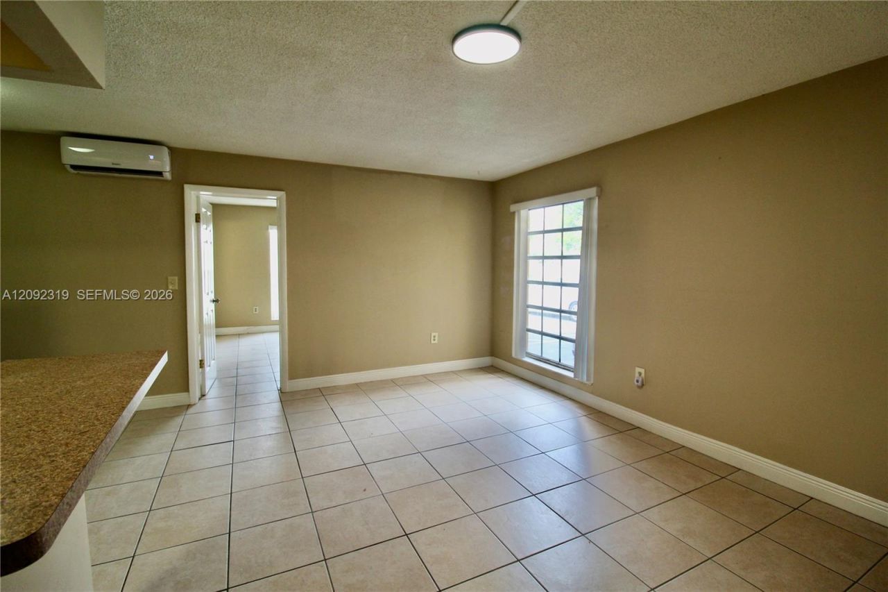 2290 NW North River Dr , Unit 5, Miami, FL 33125 Photo