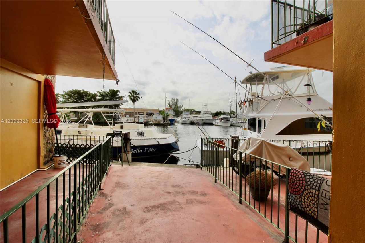 2290 NW North River Dr , Unit 13, Miami, FL 33125 Photo
