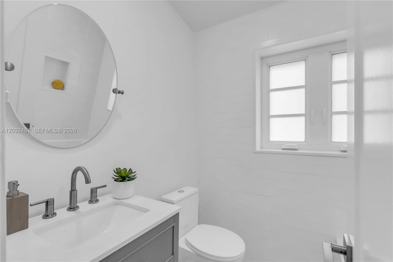 1222 Cortez St, Coral Gables, FL 33134 Photo