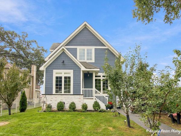 26089 W Calhoun Avenue, Antioch, IL 60002