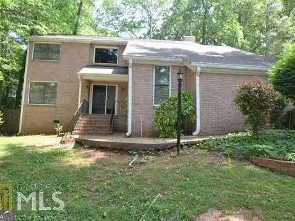 1632 Fieldgreen Overlook, Stone Mountain, GA 30088