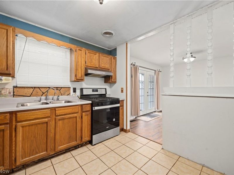 4105 Denison Avenue, Lorain, OH 44055 Photo 13