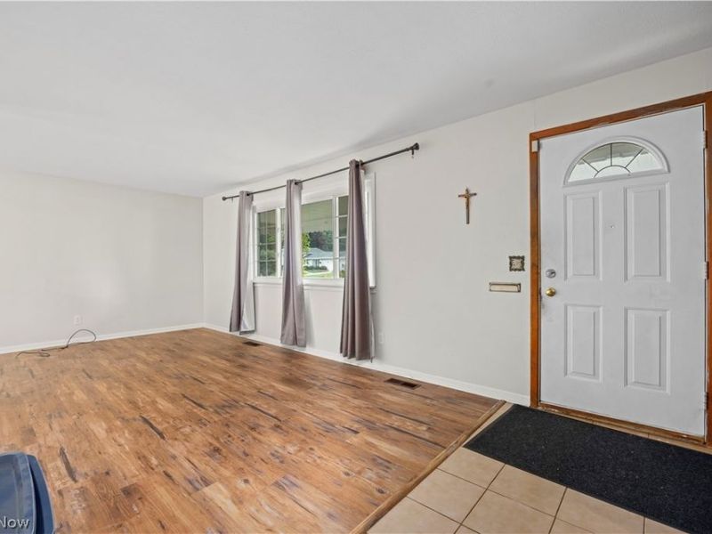4105 Denison Avenue, Lorain, OH 44055 Photo 4