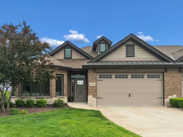 11251 Pinecrest Court , Orland Park, IL 60467