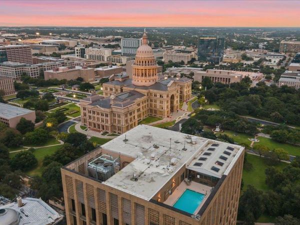 1122 Colorado ST, Unit 1004, Austin, TX 78701