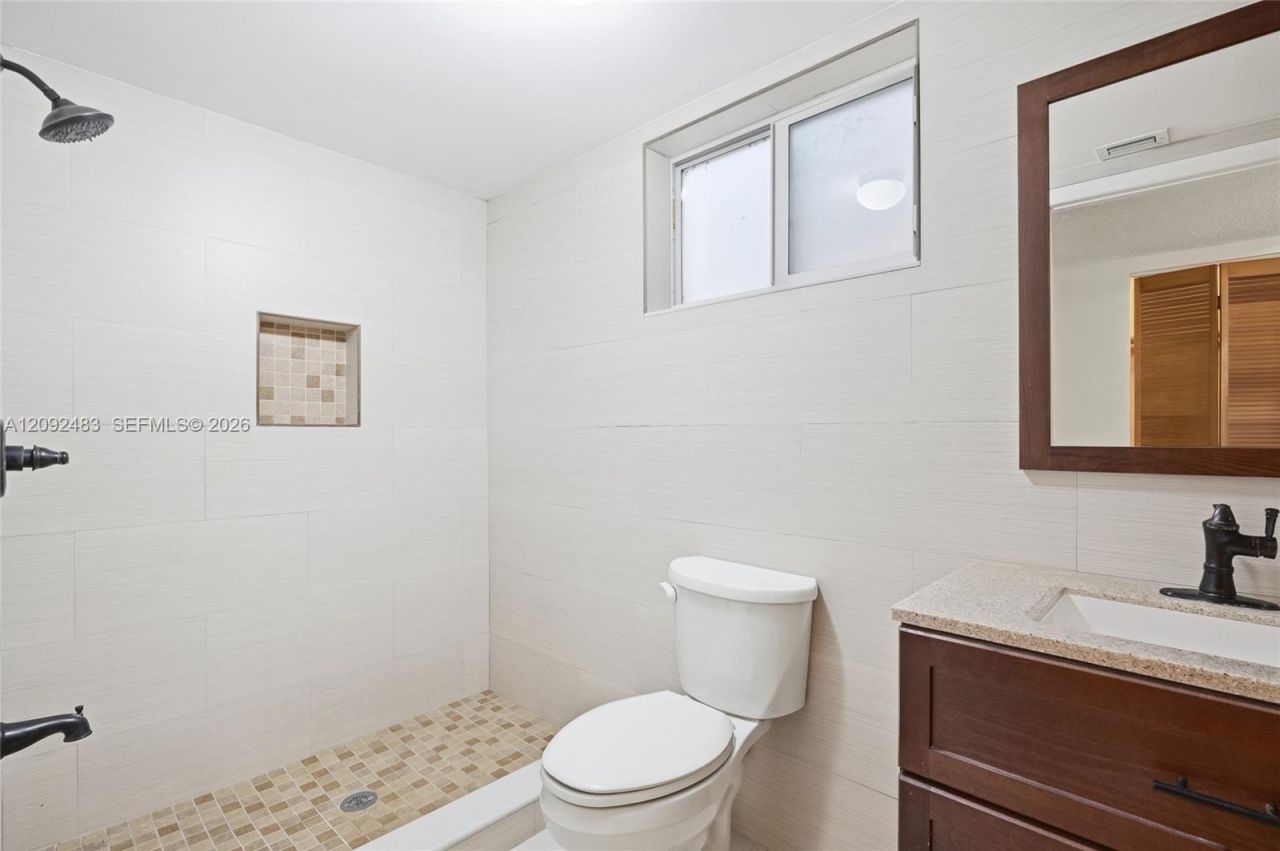 12641 NW 102nd Pl, Hialeah Gardens, FL 33018 Photo