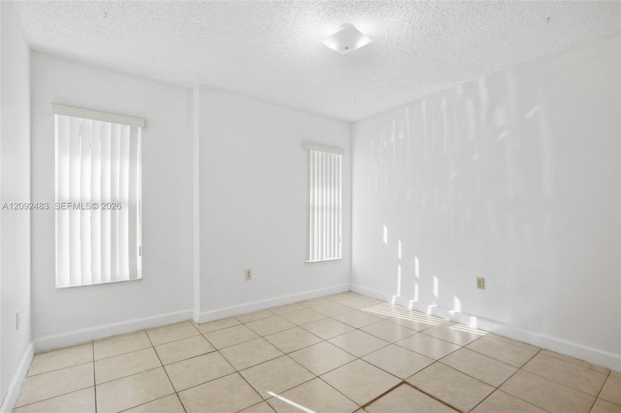 12641 NW 102nd Pl, Hialeah Gardens, FL 33018 Photo