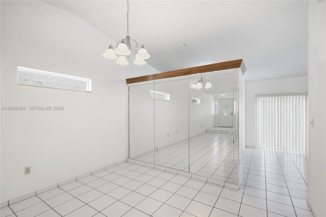 12641 NW 102nd Pl, Hialeah Gardens, FL 33018 Photo