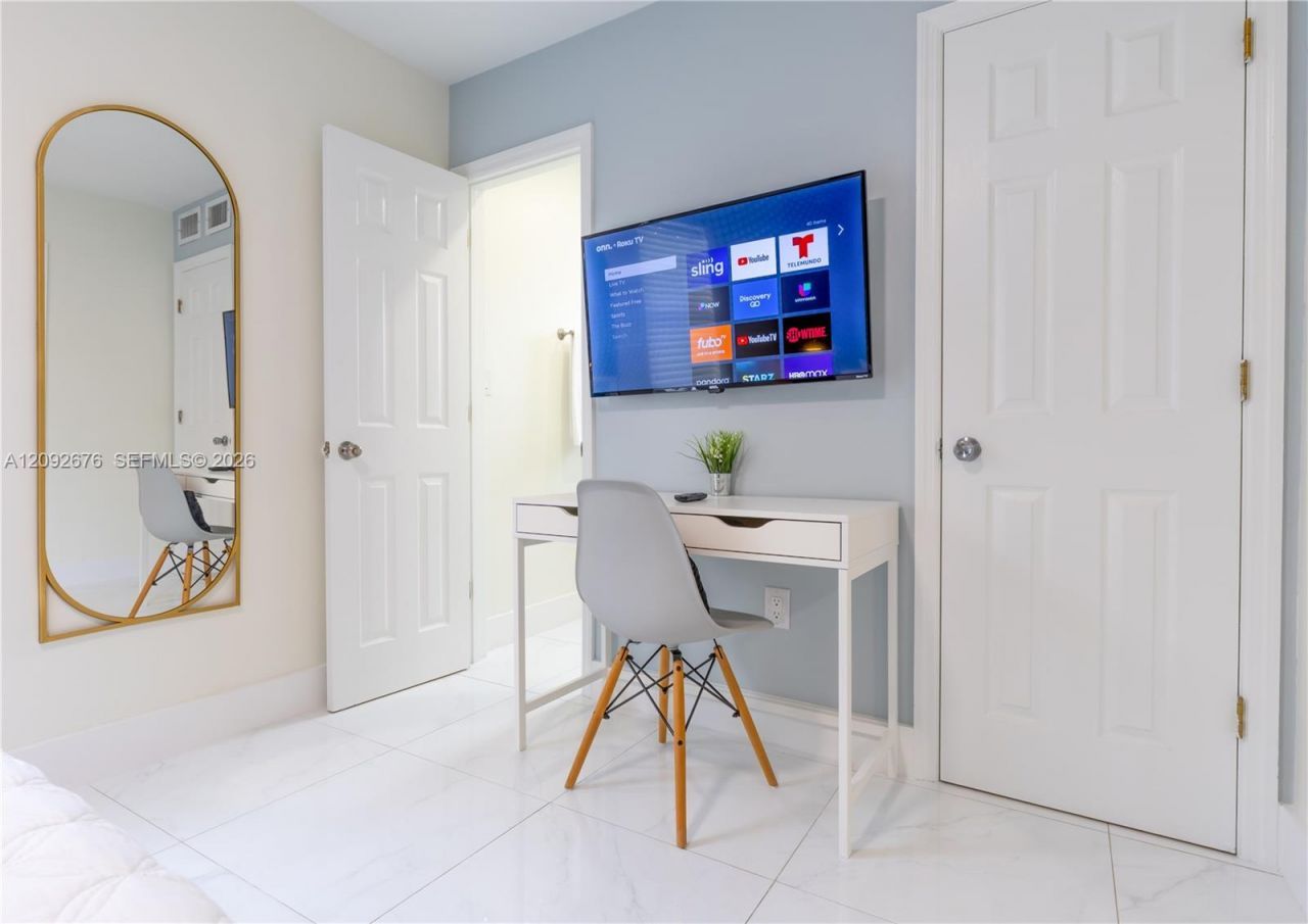 1762 NW 15th St , Unit 2, Miami, FL 33125 Photo
