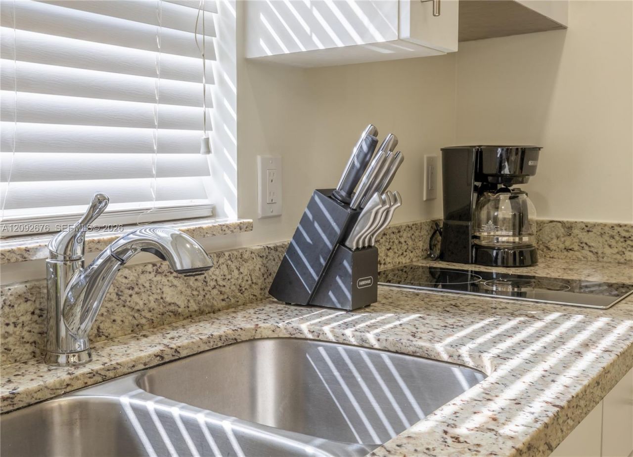 1762 NW 15th St , Unit 2, Miami, FL 33125 Photo