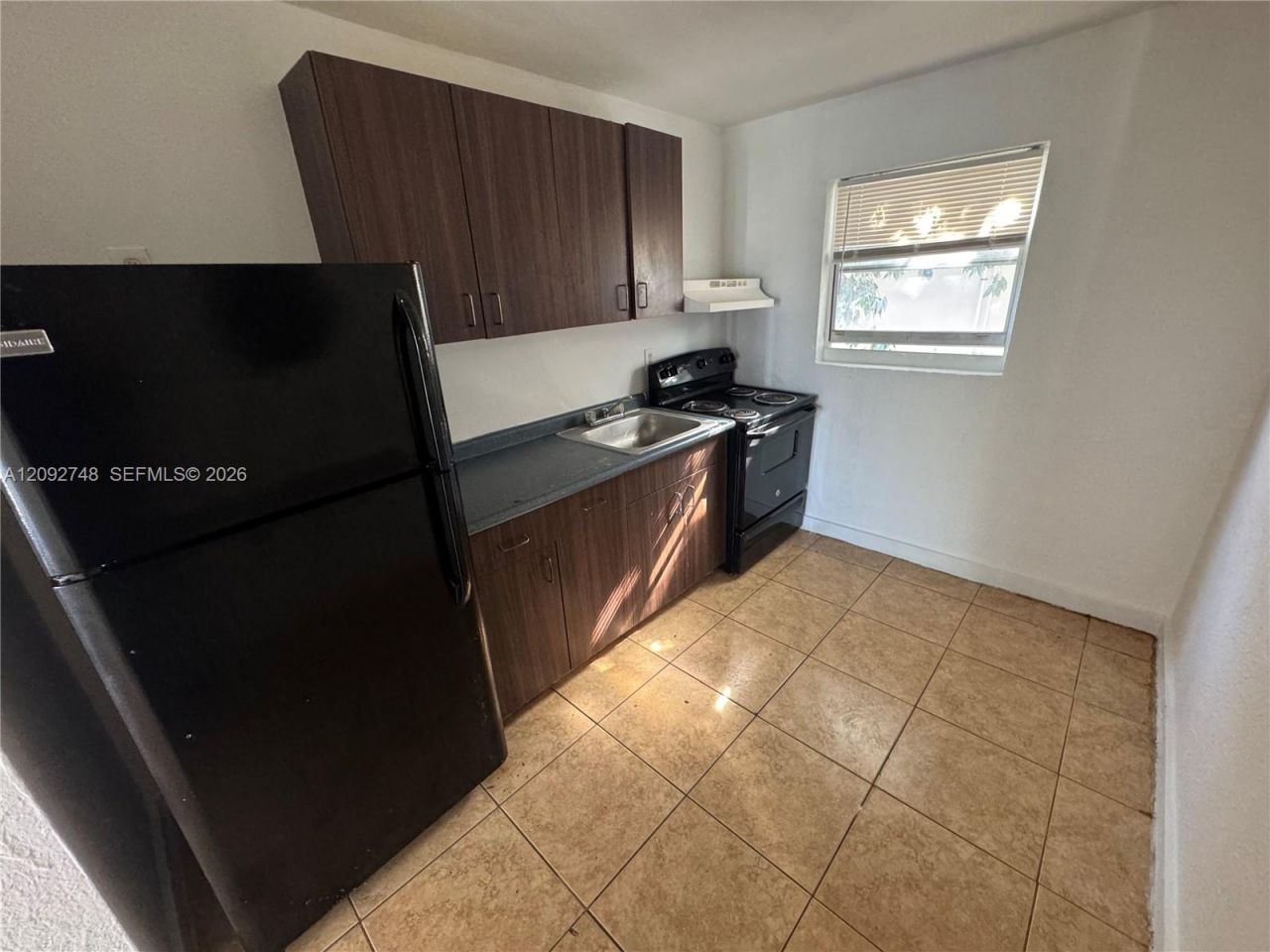 1306 NW 61st St, Unit 8, Miami, FL 33142 Photo
