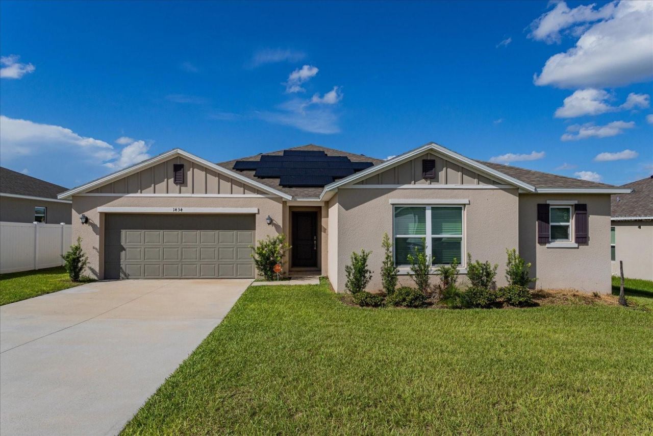1434 Geranium Drive , Mascotte, FL 34753 Main Photo