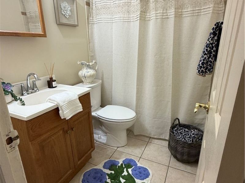 7421 Sierra Madre Trail, Youngstown, OH 44512 Photo 9