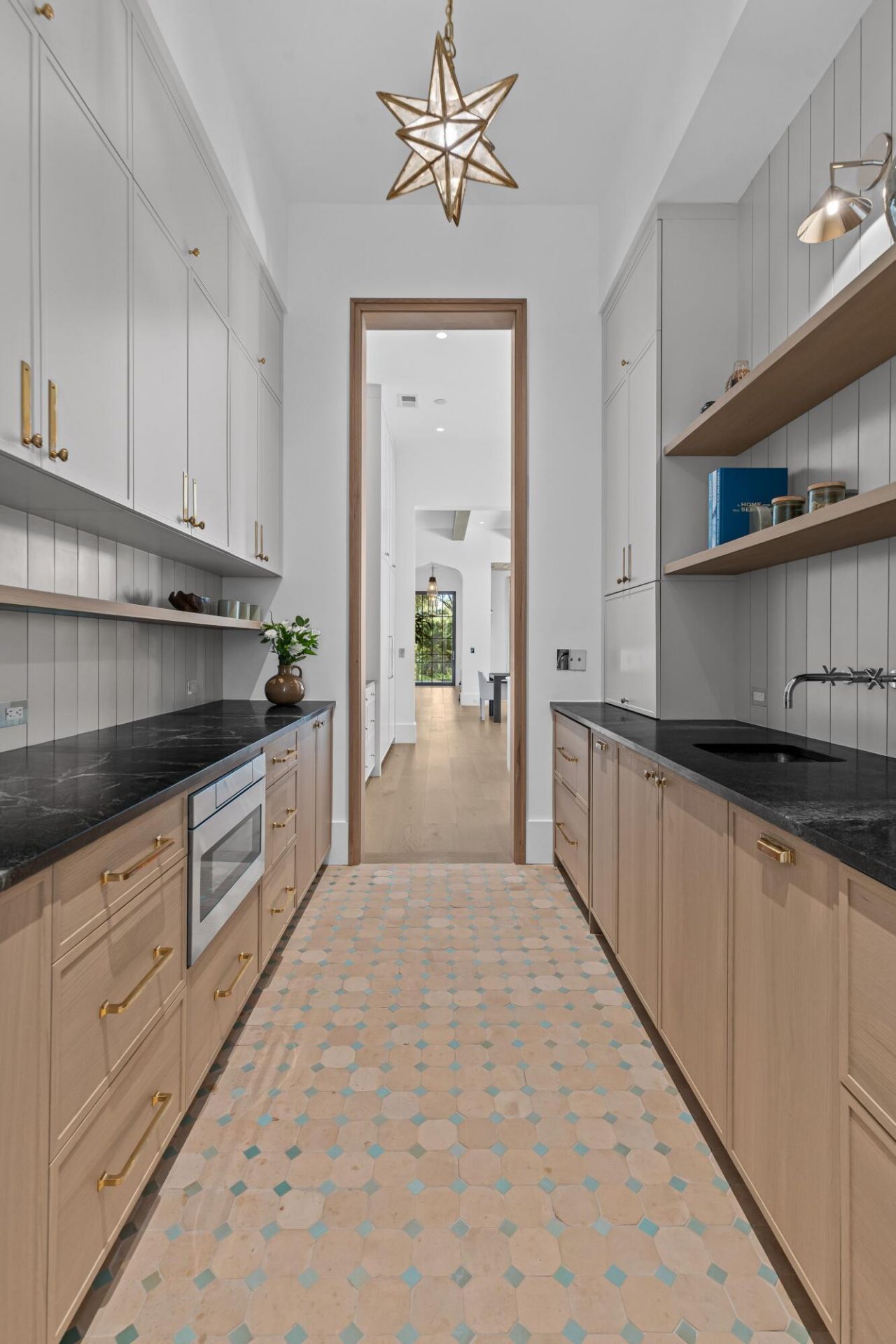 424 Wayfaring Point Photo 38