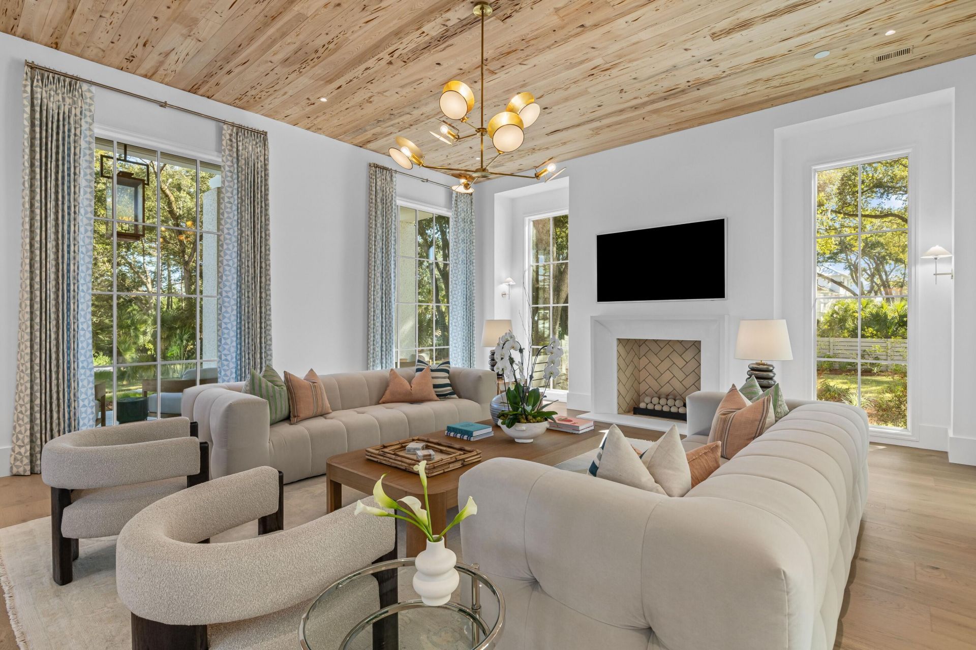 424 Wayfaring Point Photo 8