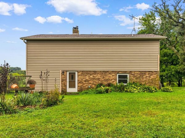 1510 270th Street , Winterset, IA 50273