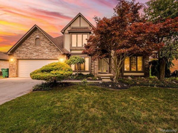 52320 Bryan Michael Drive, Macomb Township, Mi 48042