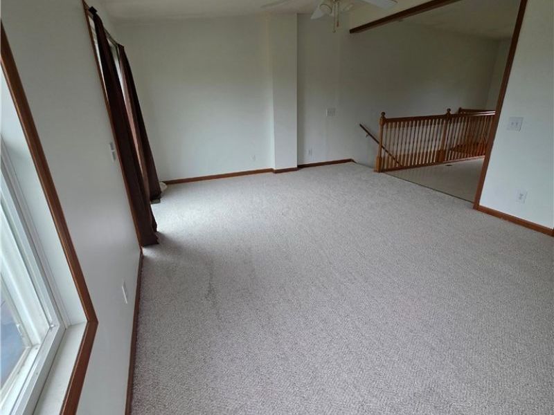 139 Meadowpark Drive, Cambridge, OH 43725 Photo 11