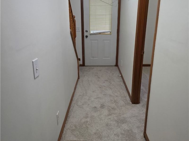 139 Meadowpark Drive, Cambridge, OH 43725 Photo 23