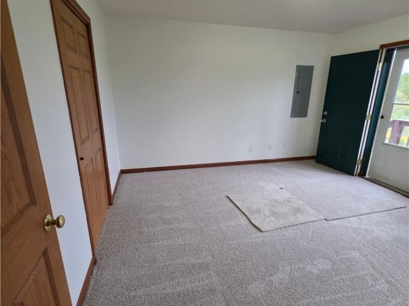 139 Meadowpark Drive, Cambridge, OH 43725 Photo 30