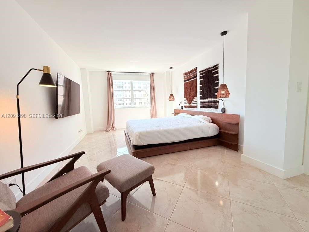 251 174th St , Unit 1712, Sunny Isles Beach, FL 33160 Photo