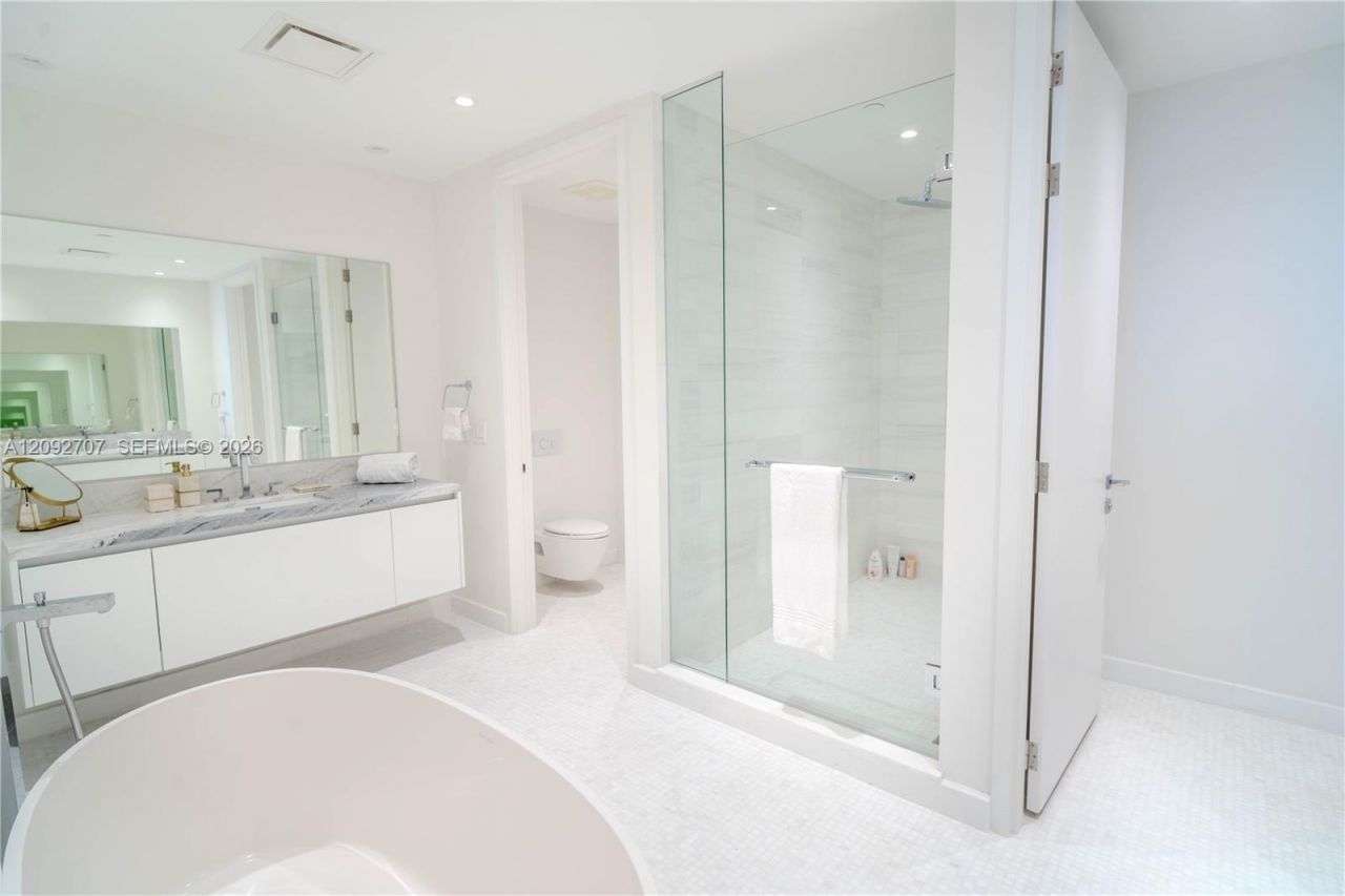 700 NE 26th Ter , Unit 2602, Miami, FL 33137 Photo